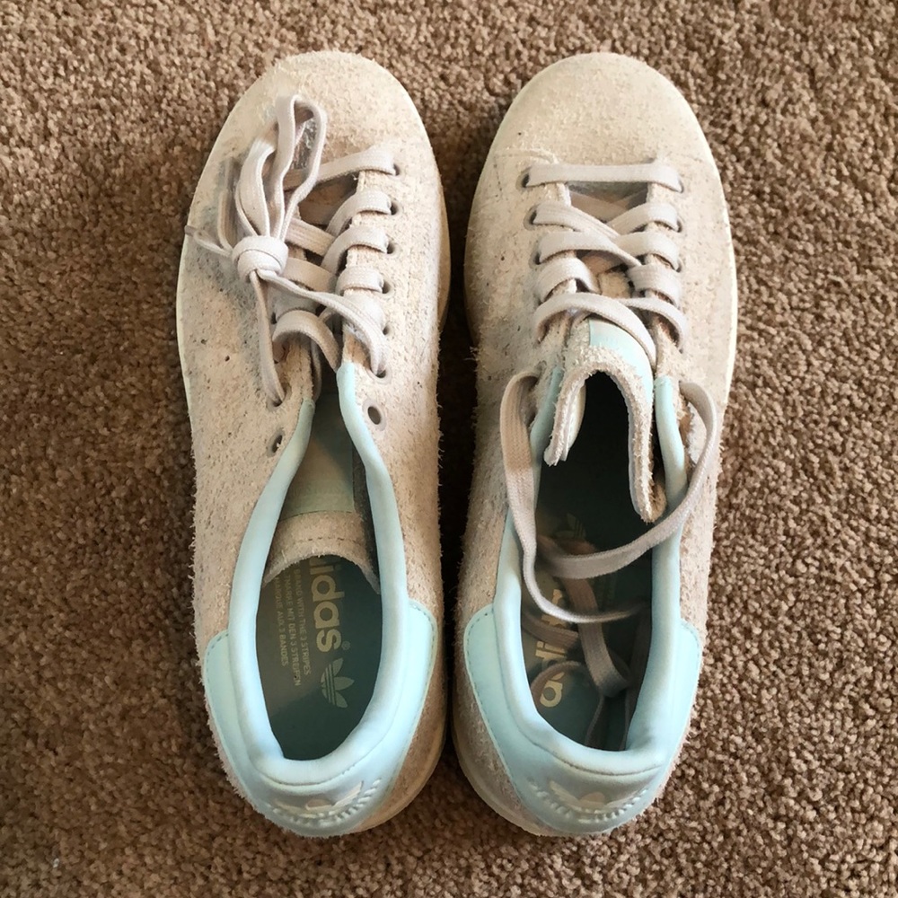 Stan Smith Adidas Shoes - Women’s